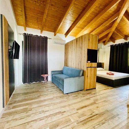 Adriatik Hotel Vlorë Eksteriør billede