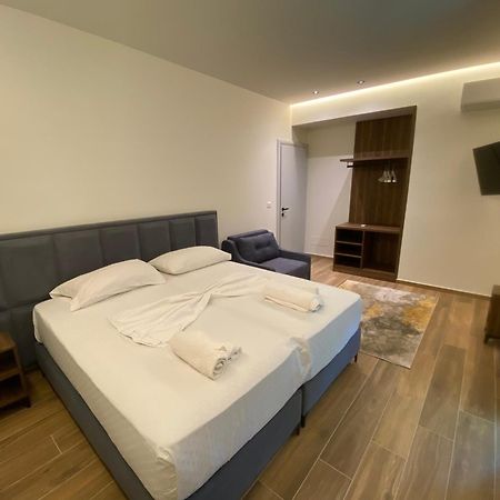 Adriatik Hotel Vlorë Eksteriør billede