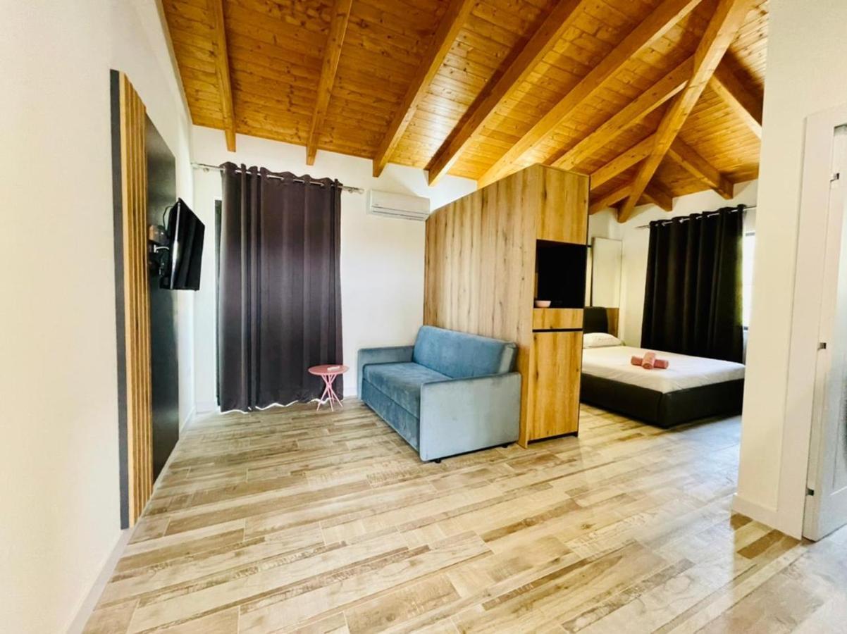 Adriatik Hotel Vlorë Eksteriør billede