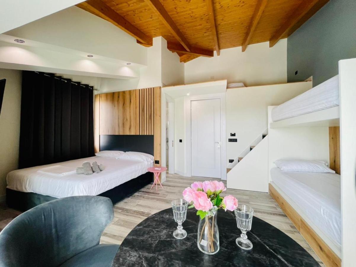 Adriatik Hotel Vlorë Eksteriør billede