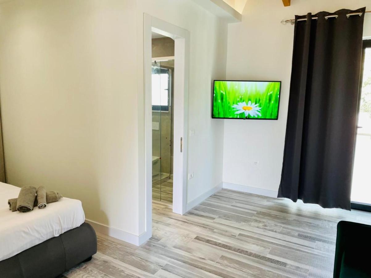 Adriatik Hotel Vlorë Eksteriør billede